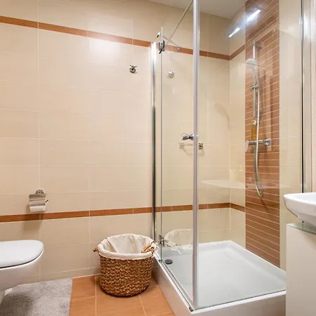 Apartamento Rentplanet - Klonowa Kołobrzeg