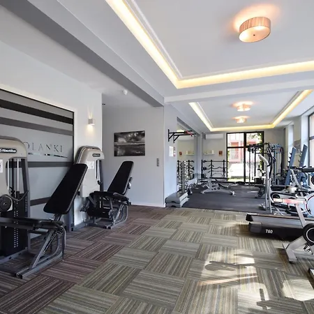 Rentplanet - Klonowa Apartamento *